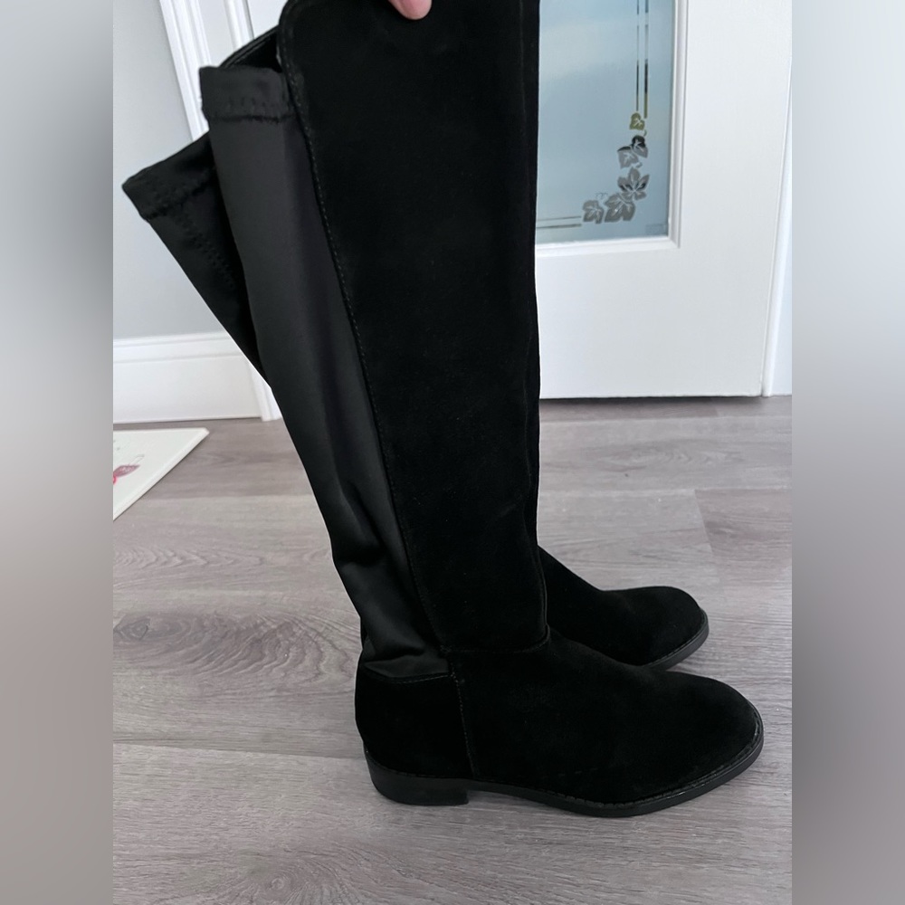 Aqua college waterproof boots.